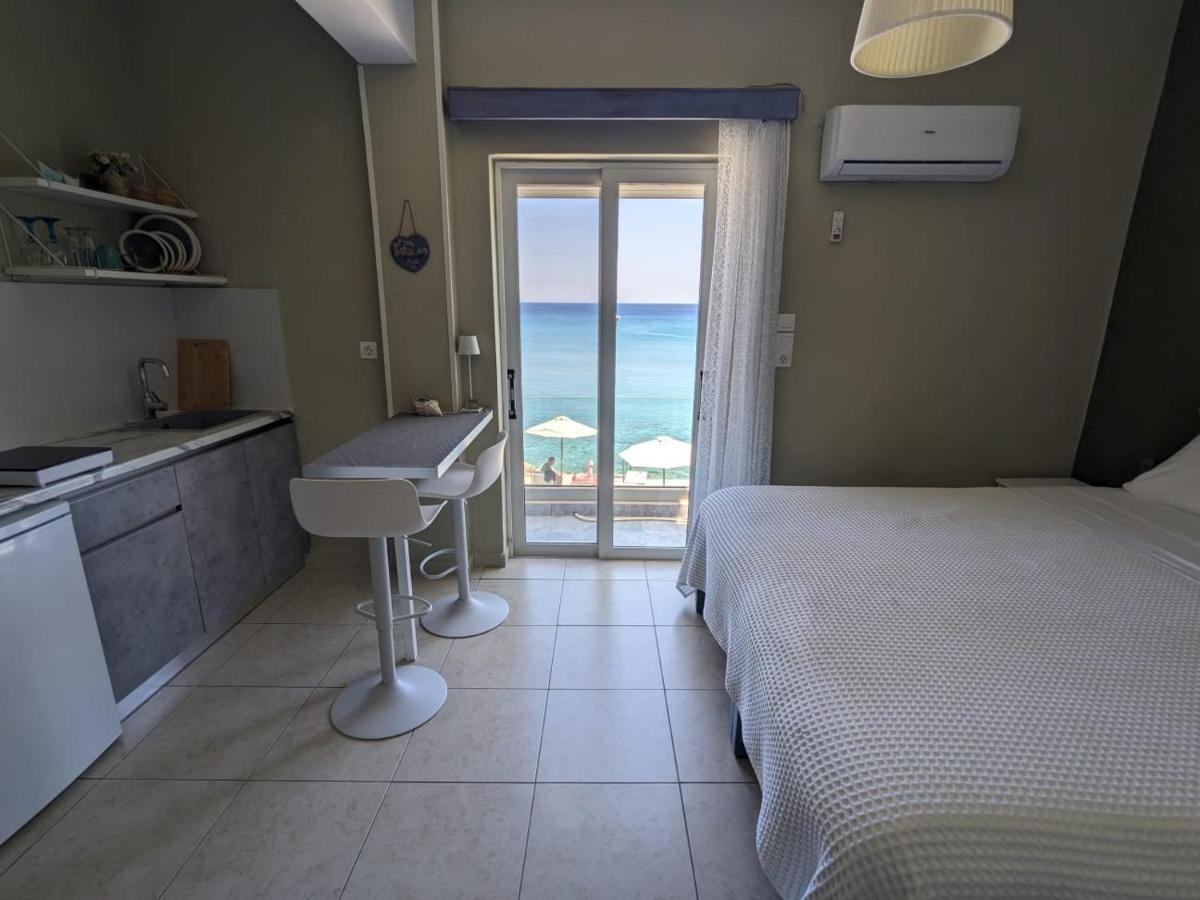 Pillbox Seafront Studios And Apartments Kardamena  Buitenkant foto
